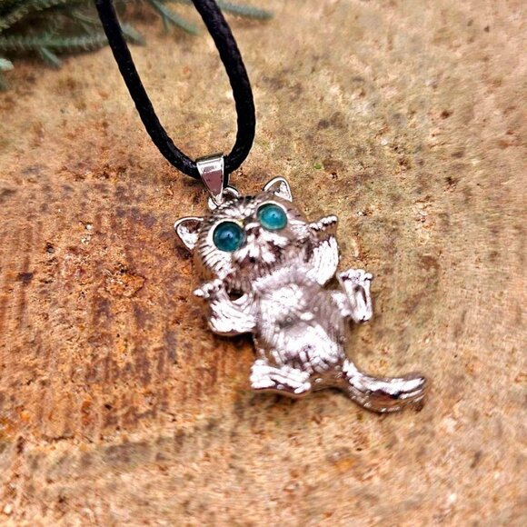 Cute Nature Green Tourmaline Sneaky Cat Pendant Necklace. Price includes both pe - Picture 5 of 10